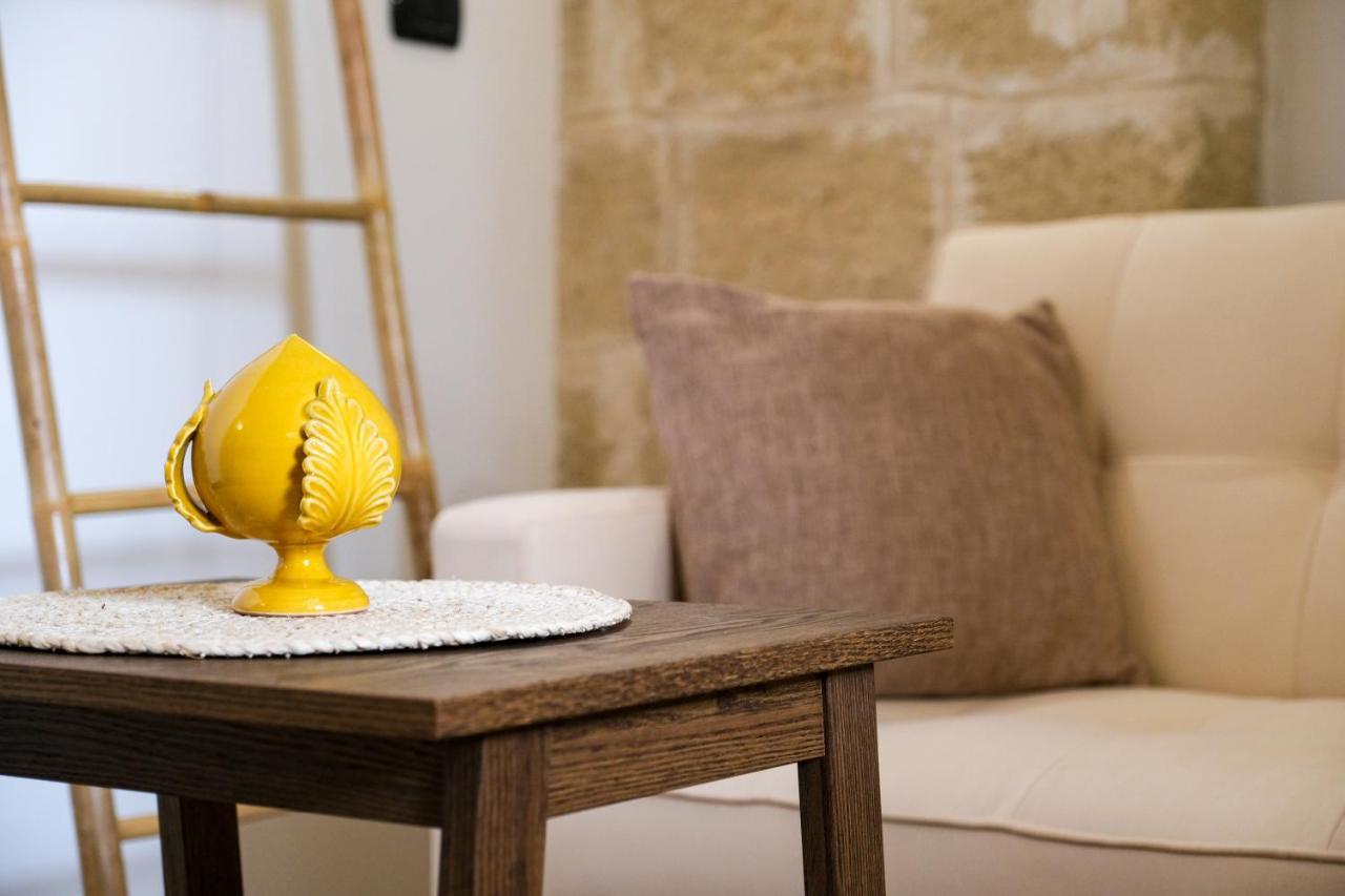 Al Chiasso 12 Bed & Breakfast Monopoli Exterior photo